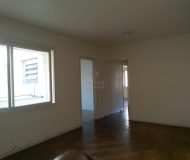Apartamento com 62m², 2 dormitórios no bairro Vila Ipiranga em Porto Alegre