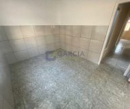 Casa com 180m², 2 dormitórios, 3 vagas no bairro Sarandi em Porto Alegre