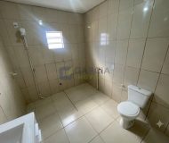 Casa com 180m², 2 dormitórios, 3 vagas no bairro Sarandi em Porto Alegre