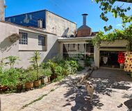 Casa com 460m², 5 dormitórios, 5 suítes, 2 vagas no bairro Sarandi em Porto Alegre