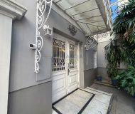 Apartamento com 78m², 2 dormitórios, 1 vaga no bairro Independência em Porto Alegre