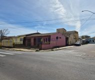 Casa com 250m², 2 dormitórios, 2 vagas no bairro Sarandi em Porto Alegre