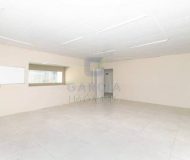 Prédio com 440m² no bairro São Geraldo em Porto Alegre