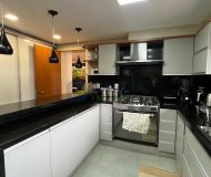 Casa com 450m², 2 dormitórios, 2 suítes, 4 vagas no bairro Boa Vista em Porto Alegre