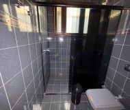 Casa com 240m², 4 dormitórios, 1 suíte, 3 vagas no bairro Jardim Itu em Porto Alegre