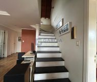 Casa com 300m², 5 dormitórios, 2 suítes, 4 vagas no bairro Sarandi em Porto Alegre