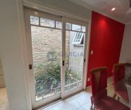 Casa com 300m², 5 dormitórios, 2 suítes, 4 vagas no bairro Sarandi em Porto Alegre