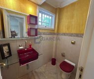 Casa com 300m², 5 dormitórios, 2 suítes, 4 vagas no bairro Sarandi em Porto Alegre