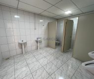 Loja com 685m², 7 vagas no bairro Sarandi em Porto Alegre