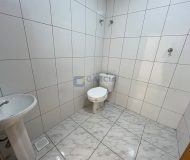 Loja com 685m², 7 vagas no bairro Sarandi em Porto Alegre