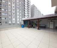 Prédio com 759m², 2 dormitórios no bairro São Sebastião em Porto Alegre