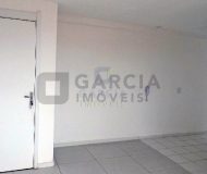 Apartamento com 43m², 2 dormitórios, 1 vaga no bairro Sarandi em Porto Alegre