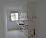 Apartamento com 43m², 2 dormitórios, 1 vaga no bairro Sarandi em Porto Alegre