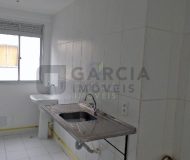 Apartamento com 43m², 2 dormitórios, 1 vaga no bairro Sarandi em Porto Alegre