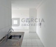 Apartamento com 43m², 2 dormitórios, 1 vaga no bairro Sarandi em Porto Alegre