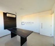 Sala Comercial com 78m² no bairro São Sebastião em Porto Alegre