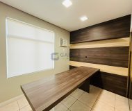 Sala Comercial com 78m² no bairro São Sebastião em Porto Alegre