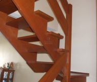 Casa com 148m², 3 dormitórios, 1 suíte, 2 vagas no bairro Santa Fe em Porto Alegre