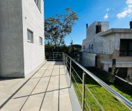 Casa em Condomínio com 212m², 4 dormitórios, 4 suítes, 2 vagas no bairro Condomínio Buena Vista em Viamão