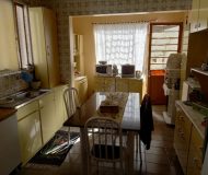 Casa com 207m², 3 dormitórios, 1 suíte, 2 vagas no bairro Sarandi em Porto Alegre