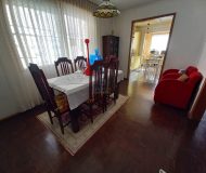 Casa com 207m², 3 dormitórios, 1 suíte, 2 vagas no bairro Sarandi em Porto Alegre