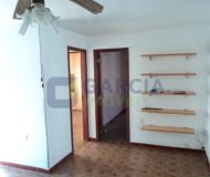 Casa com 363m², 3 dormitórios, 1 suíte, 2 vagas no bairro Partenon em Porto Alegre