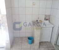 Casa com 363m², 3 dormitórios, 1 suíte, 2 vagas no bairro Partenon em Porto Alegre