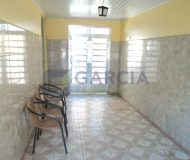 Casa com 363m², 3 dormitórios, 1 suíte, 2 vagas no bairro Partenon em Porto Alegre