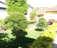 Casa com 363m², 3 dormitórios, 1 suíte, 2 vagas no bairro Partenon em Porto Alegre