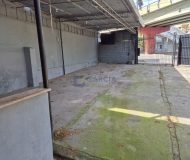 Loja com 227m² no bairro São João em Porto Alegre