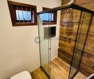 Casa com 200m², 3 dormitórios, 1 suíte, 2 vagas no bairro São Sebastião em Porto Alegre