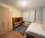 Apartamento com 70m², 3 dormitórios, 1 vaga no bairro Cristo Redentor em Porto Alegre