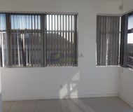 Sala Comercial com 40m² no bairro Navegantes em Porto Alegre