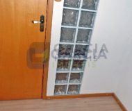 Sala Comercial com 50m² no bairro Passo da Areia em Porto Alegre