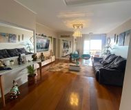 Apartamento com 129m², 3 dormitórios, 1 suíte, 1 vaga no bairro Jardim Europa em Porto Alegre