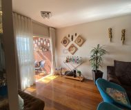 Apartamento com 129m², 3 dormitórios, 1 suíte, 1 vaga no bairro Jardim Europa em Porto Alegre