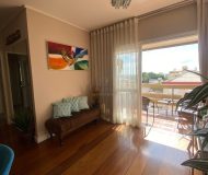 Apartamento com 129m², 3 dormitórios, 1 suíte, 1 vaga no bairro Jardim Europa em Porto Alegre