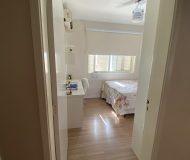 Apartamento com 129m², 3 dormitórios, 1 suíte, 1 vaga no bairro Jardim Europa em Porto Alegre