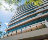 Apartamento com 230m², 3 dormitórios, 3 suítes no bairro Petrópolis em Porto Alegre