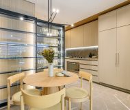 Apartamento com 230m², 3 dormitórios, 3 suítes no bairro Petrópolis em Porto Alegre