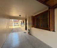 Casa com 125m², 3 dormitórios, 1 suíte, 3 vagas no bairro Sarandi em Porto Alegre