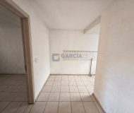 Apartamento com 37m², 2 dormitórios, 1 vaga no bairro Rubem Berta em Porto Alegre