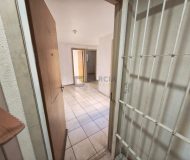 Apartamento com 37m², 2 dormitórios, 1 vaga no bairro Rubem Berta em Porto Alegre