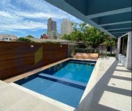 Apartamento com 62m², 2 dormitórios, 1 suíte, 1 vaga no bairro Jardim do Salso em Porto Alegre