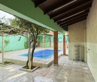 Casa com 189m², 2 dormitórios, 2 suítes, 5 vagas no bairro Sarandi em Porto Alegre