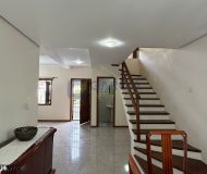 Casa com 189m², 2 dormitórios, 2 suítes, 5 vagas no bairro Sarandi em Porto Alegre