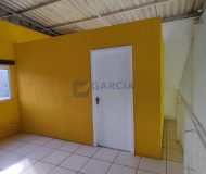 Depósito com 200m² no bairro Sarandi em Porto Alegre