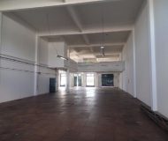 Loja com 742m² no bairro Navegantes em Porto Alegre