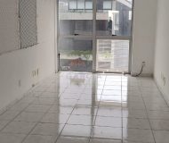 Sala Comercial com 30m² no bairro Menino Deus em Porto Alegre