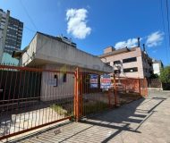 Casa com 190m², 1 dormitório no bairro Jardim Itu em Porto Alegre
